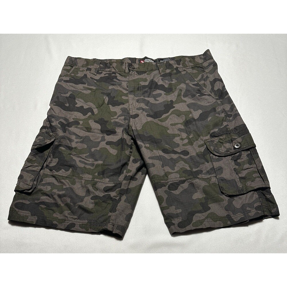 South Pole Cargo Shorts Pockets Camo Camouflage Casual SouthPole Mens Size 40